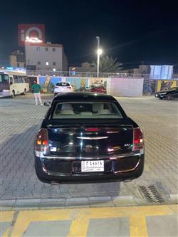 کرایسلەر 300